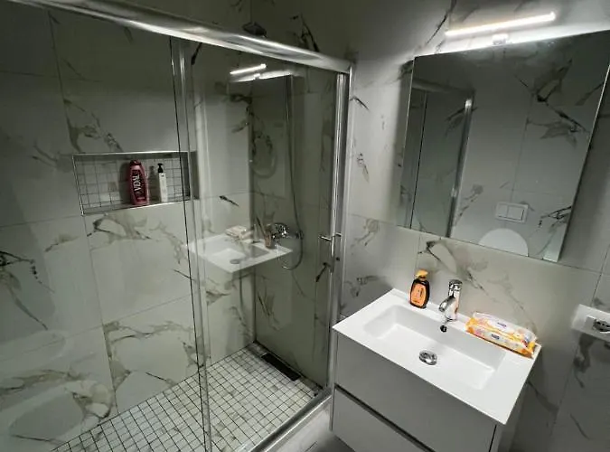 Gersi's Daily Apartment Tirana